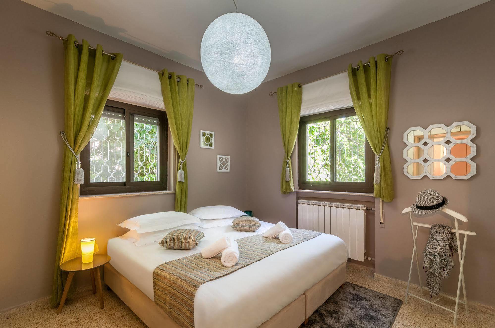 Sweet Inn Apartments - Amatsya Street Йерусалим Екстериор снимка
